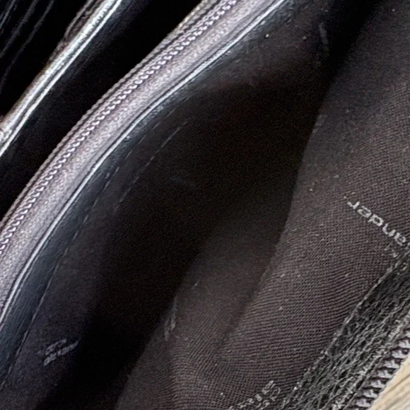 Classic Derek Alexander genuine leather crossbody bag - Picture 8 of 10